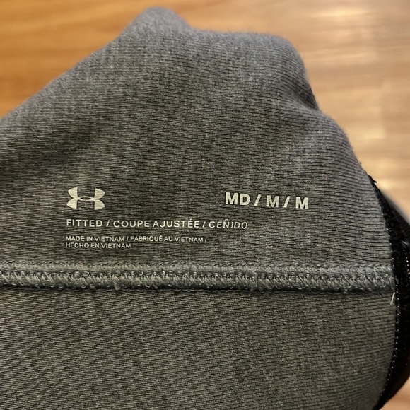 Under Armour MD Sports Bra - Picture 4 of 4